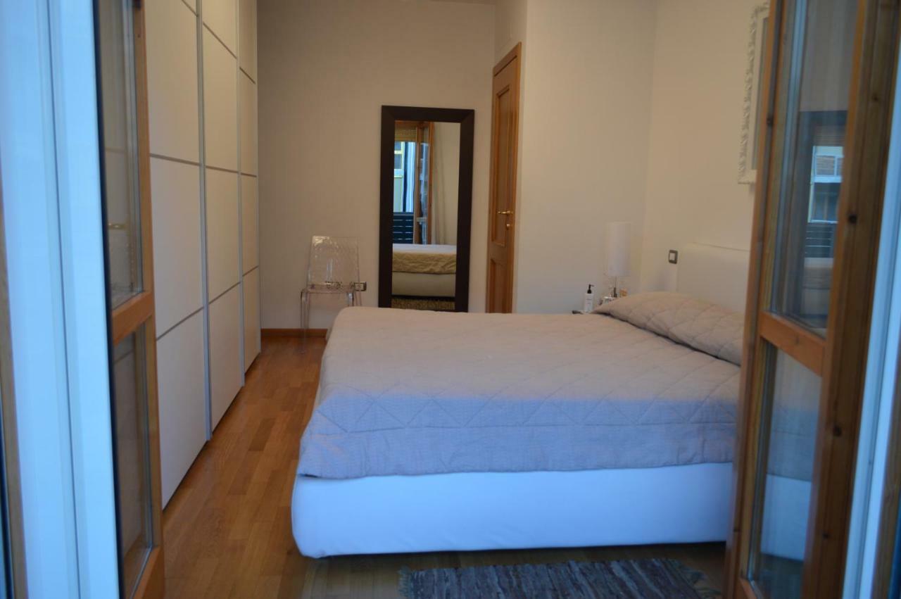 Apartamento La Casa Di Manolo Bolonia Exterior foto