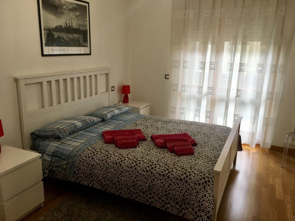 Apartamento La Casa Di Manolo Bolonia Exterior foto